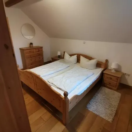 With 3 Bedrooms Holiday home