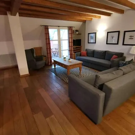 With 3 Bedrooms *