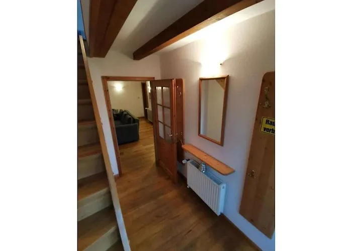 With 3 Bedrooms Σπίτι διακοπών *