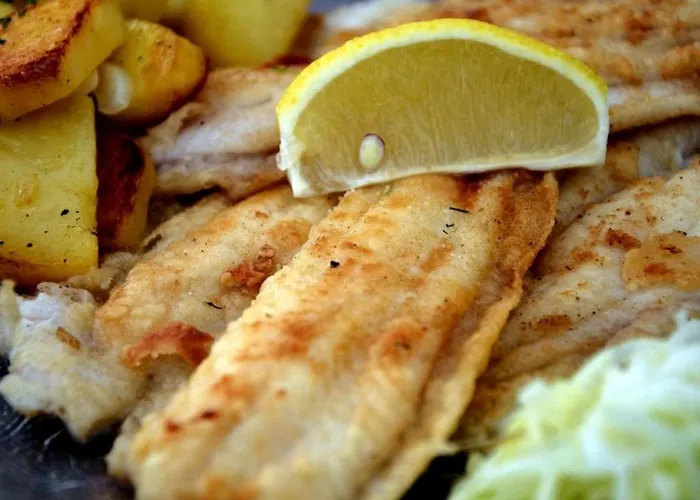 With 3 Bedrooms Grosswurden